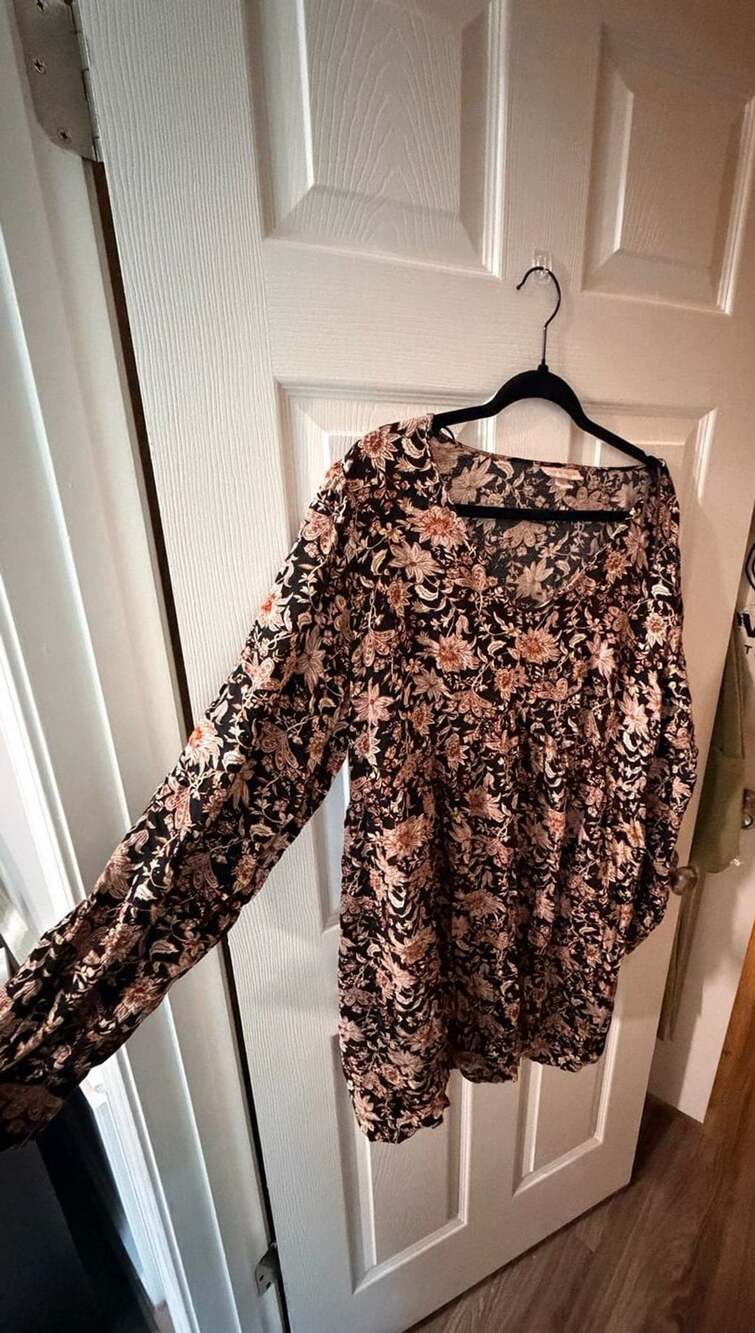 Knox Rose Floral Dress Size XXL Black V-Neck Long Sleeve